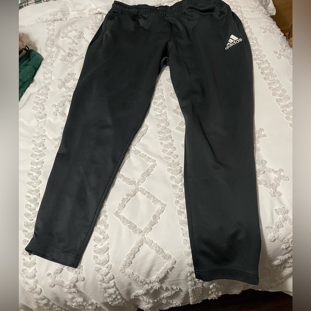 9 pair pants/shorts XXL - Picture 14 of 15